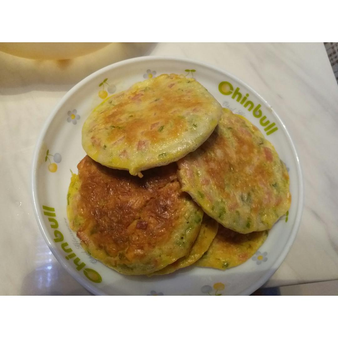 芹菜叶蛋饼