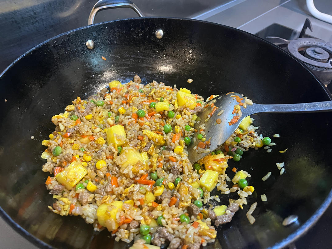 菠萝炒饭