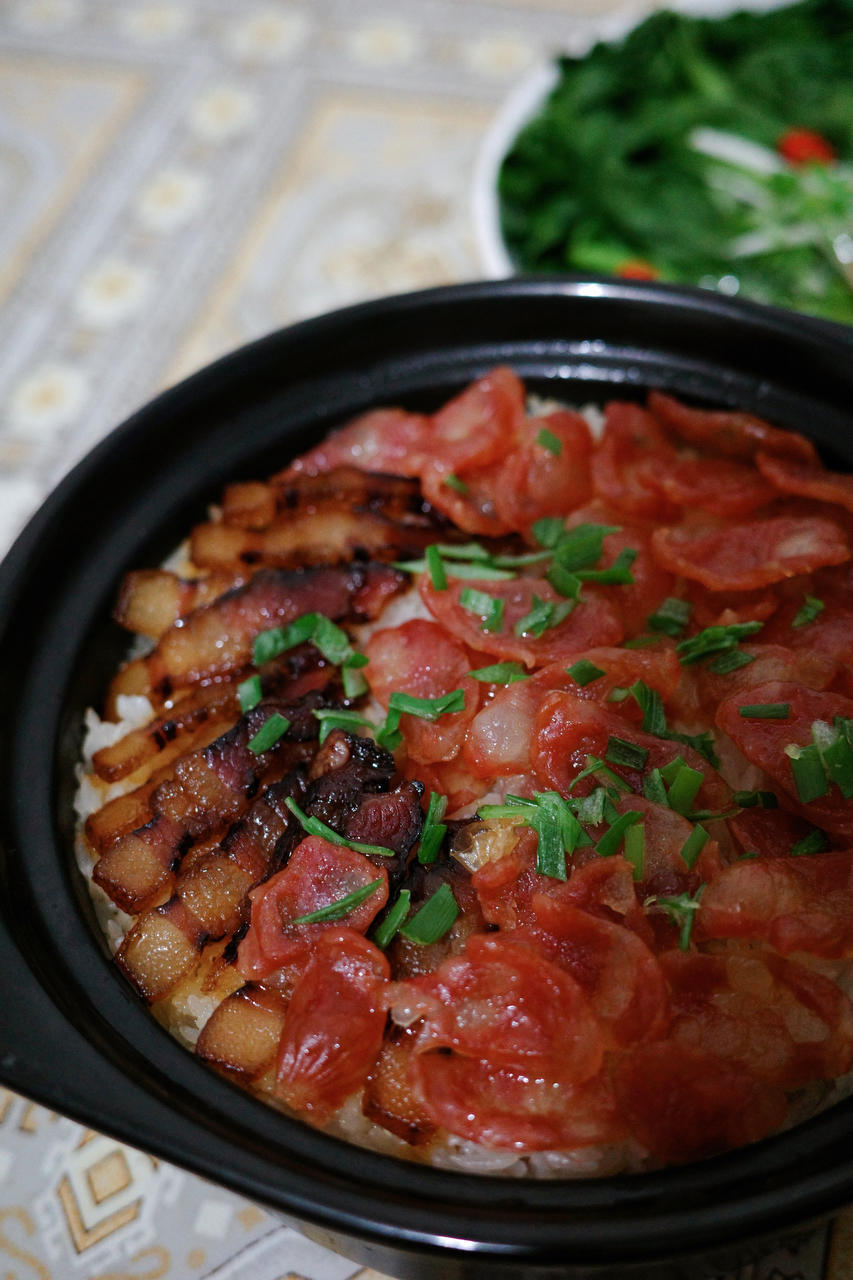 煲仔饭，从零到一教你做（内附香菇滑鸡和牛肉煲仔饭做法）