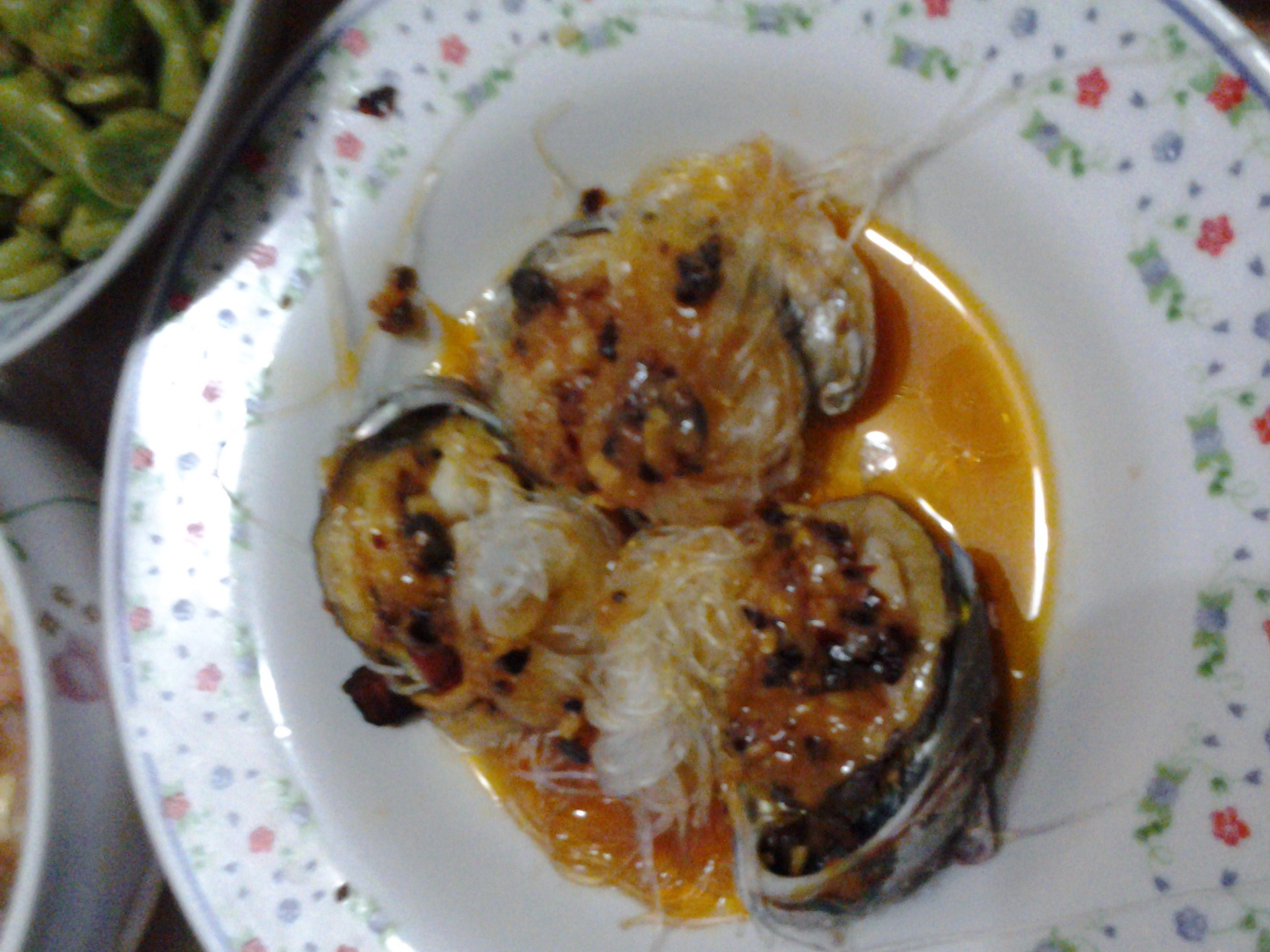 蒜蓉蒸鲜鲍鱼
