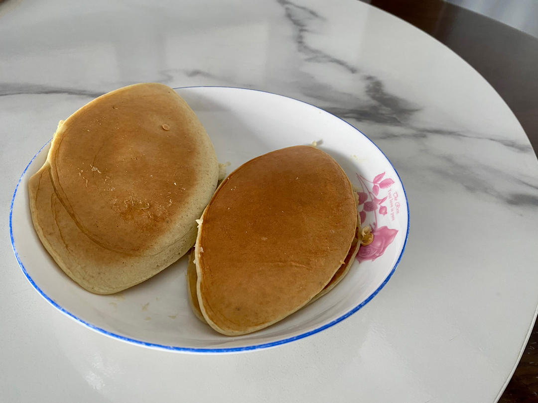 香蕉松饼（无油无糖快手早餐）