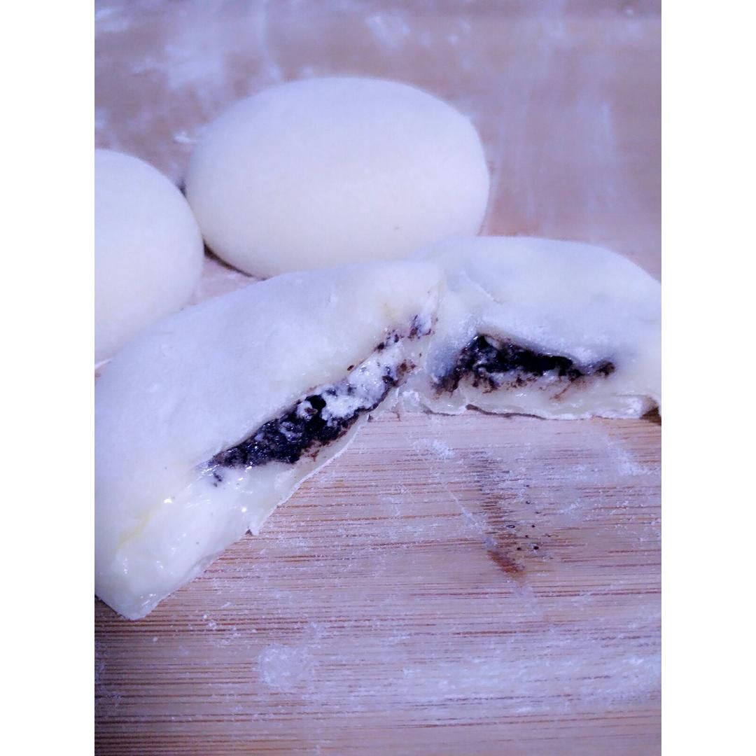 腹黑白胖子——奥利奥雪媚娘