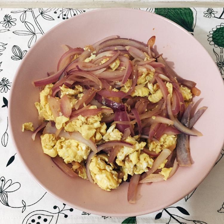 洋葱炒鸡蛋