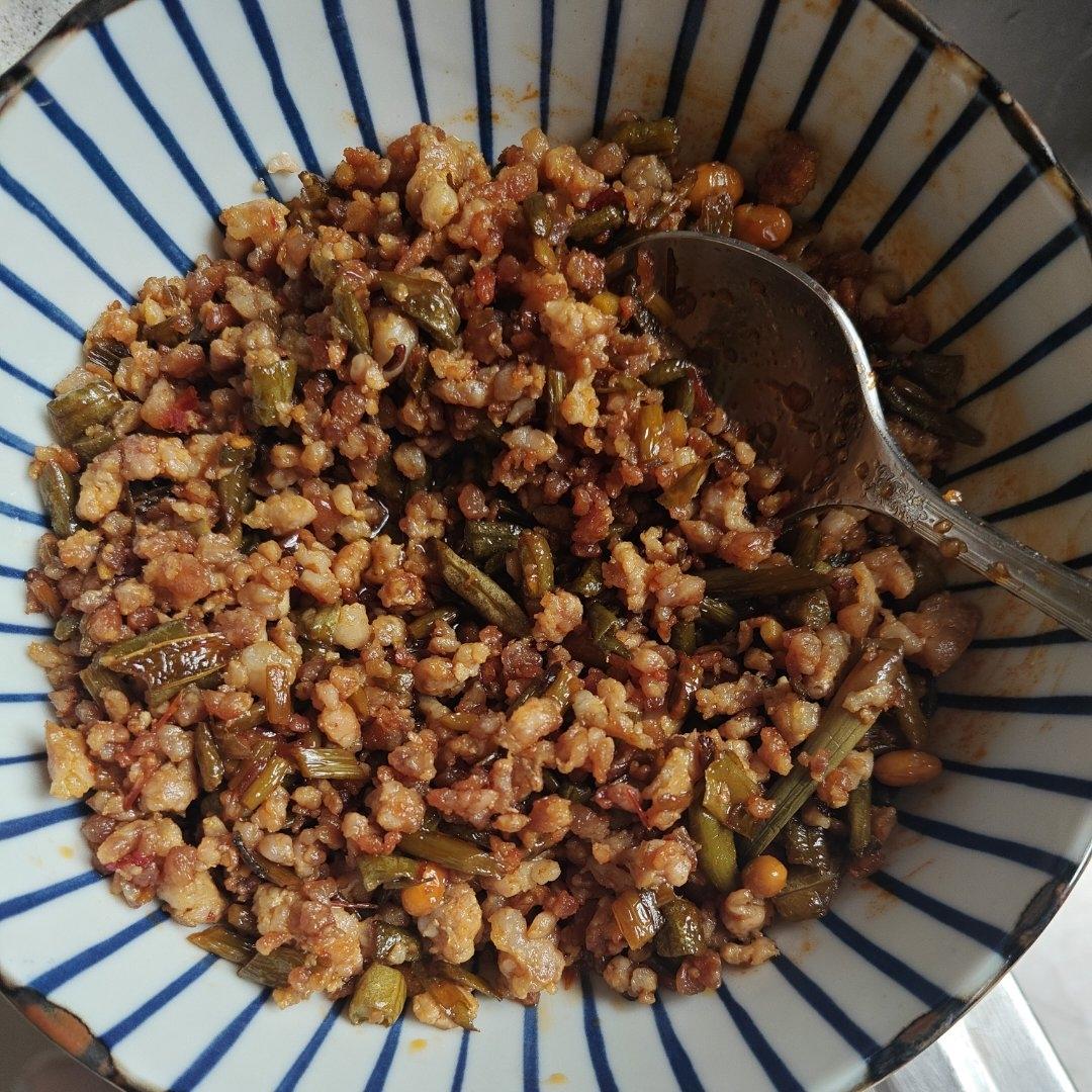 简单又下饭的酸豆角炒肉末