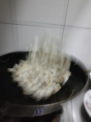 豆腐炒鸡蛋的做法 步骤4
