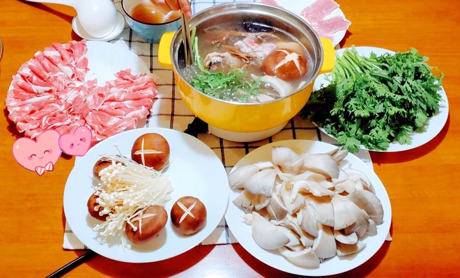 生酮饮食 真酮 可以喝汤的骨汤虾皮火锅 减肥食谱 一起瘦 的做法步骤图 茹太太爱厨房 下厨房 生酮饮食 真酮 可以喝汤的骨汤虾皮火锅 减肥食谱 一起瘦 的做法步骤图 茹太太爱厨房 下厨房