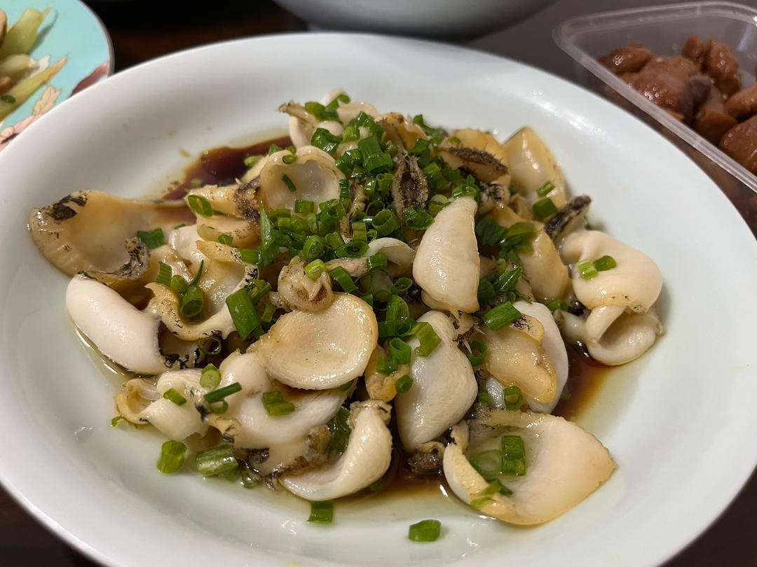 葱油鲍鱼片