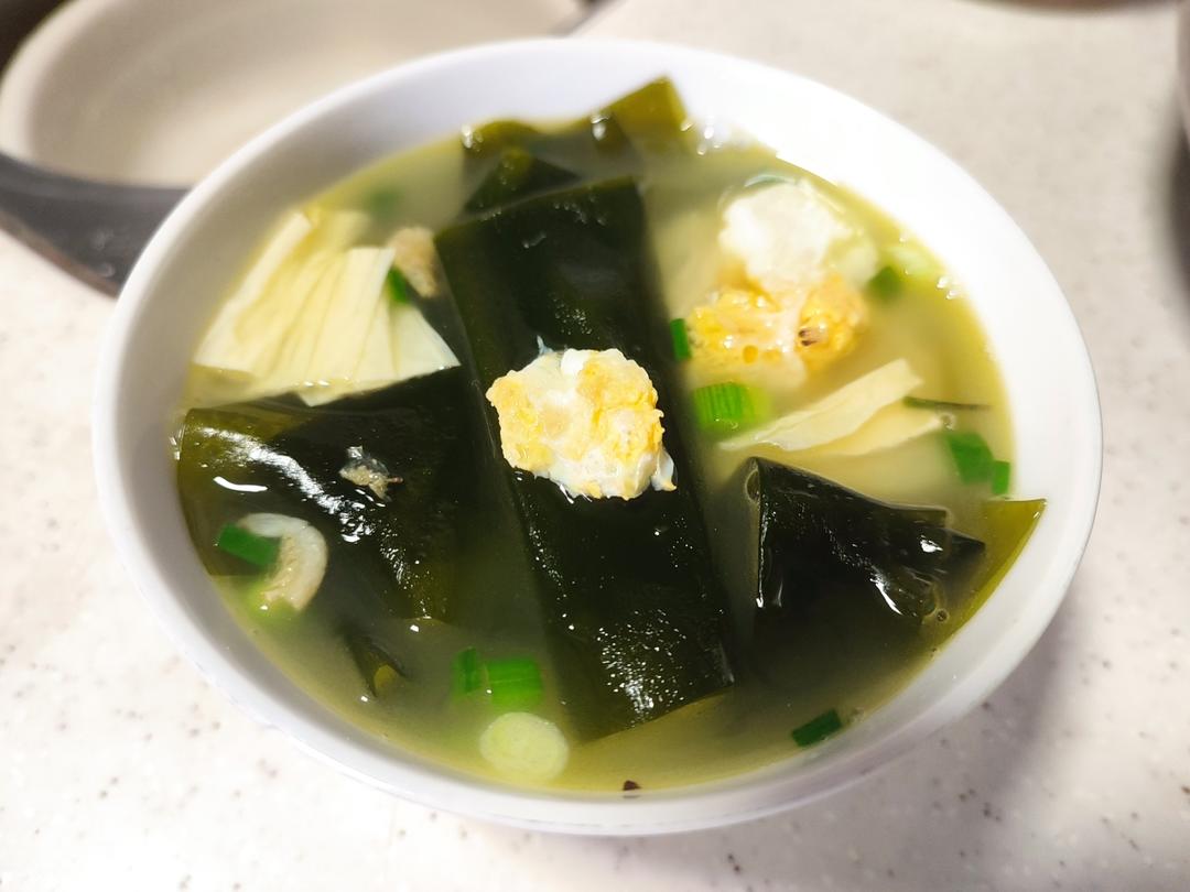 裙带菜汤