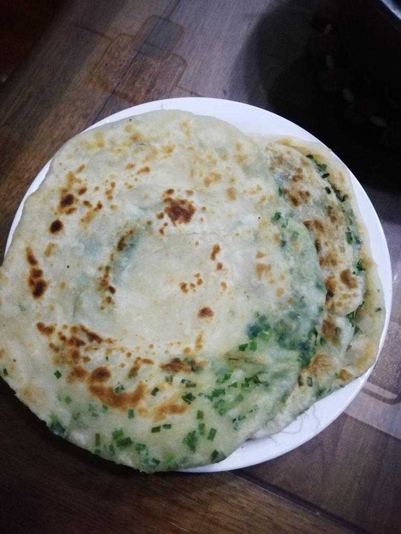 家常葱油饼 柔软多层 凉了也不硬 附细节视频详解