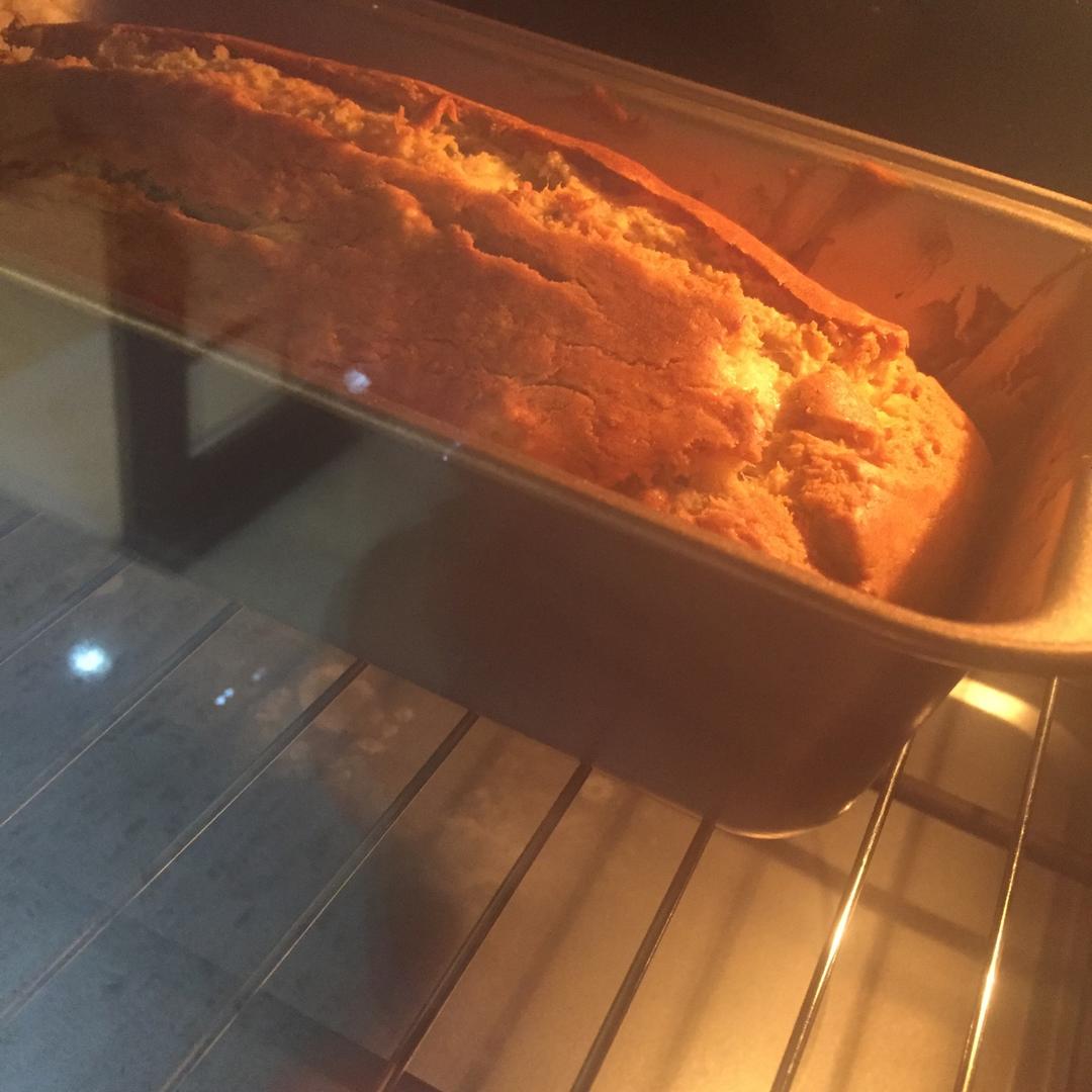 超松软，极浓郁！香蕉蛋糕