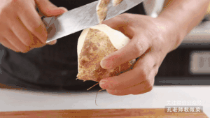 凉薯炒肉丝的做法 步骤2