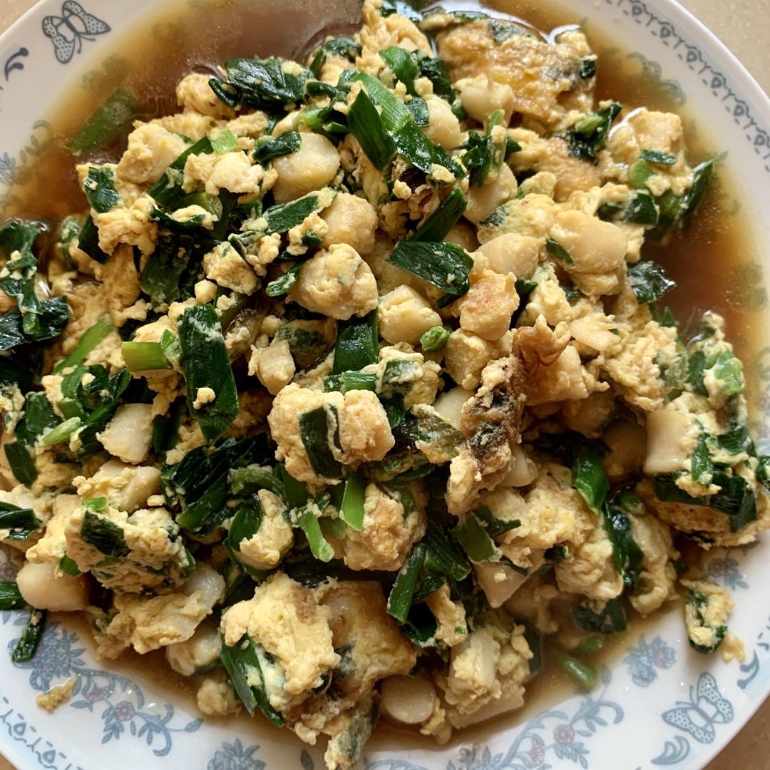 韭菜鸡蛋炒扇贝（瑶柱）