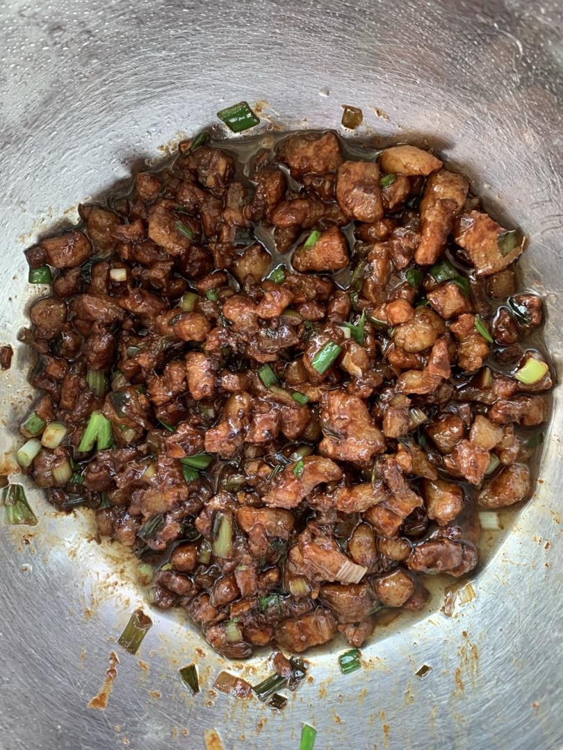 豆角酱肉包子