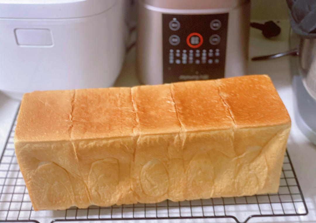 好吃到犯规的网红「生吐司」