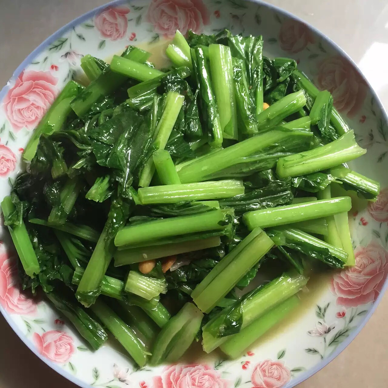 小不点_wu4c做的姜丝炒春菜