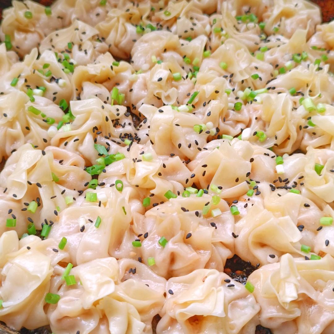 不揉面的--拇指生煎包