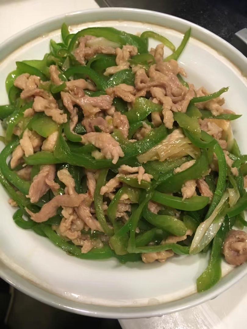 青椒肉丝--下饭快手菜