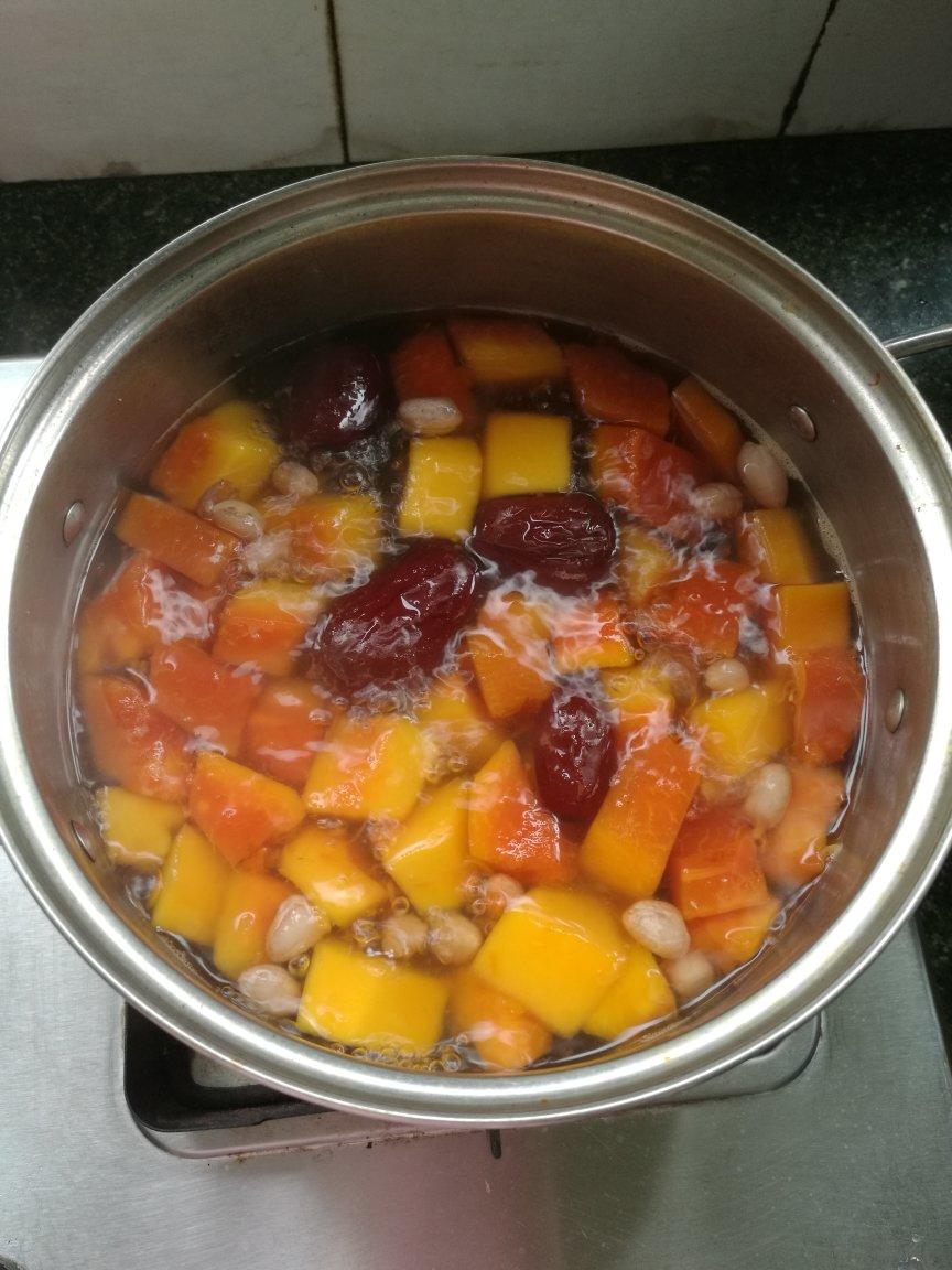 小希妈66做的下奶神汤木瓜花生炖大枣亲证月子催奶利器