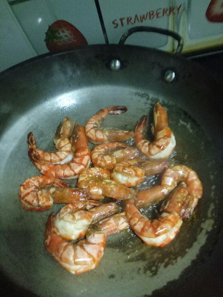 简易版油焖大虾～