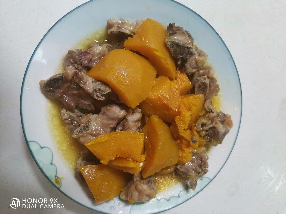 蒜香排骨蒸南瓜
