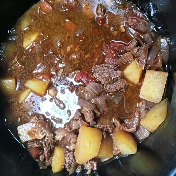 最简单下饭的红烧牛肉，牛腩牛肋条牛上脑做出来都爆香，太好吃了！