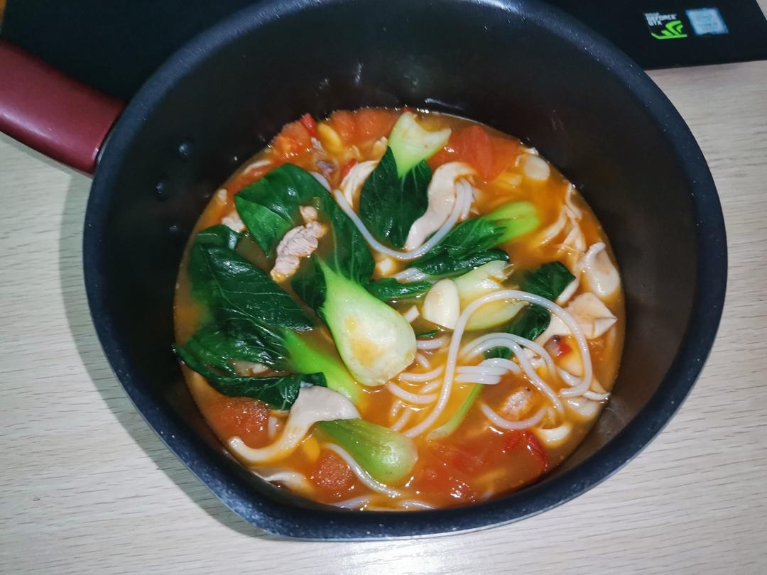 三鲜米线