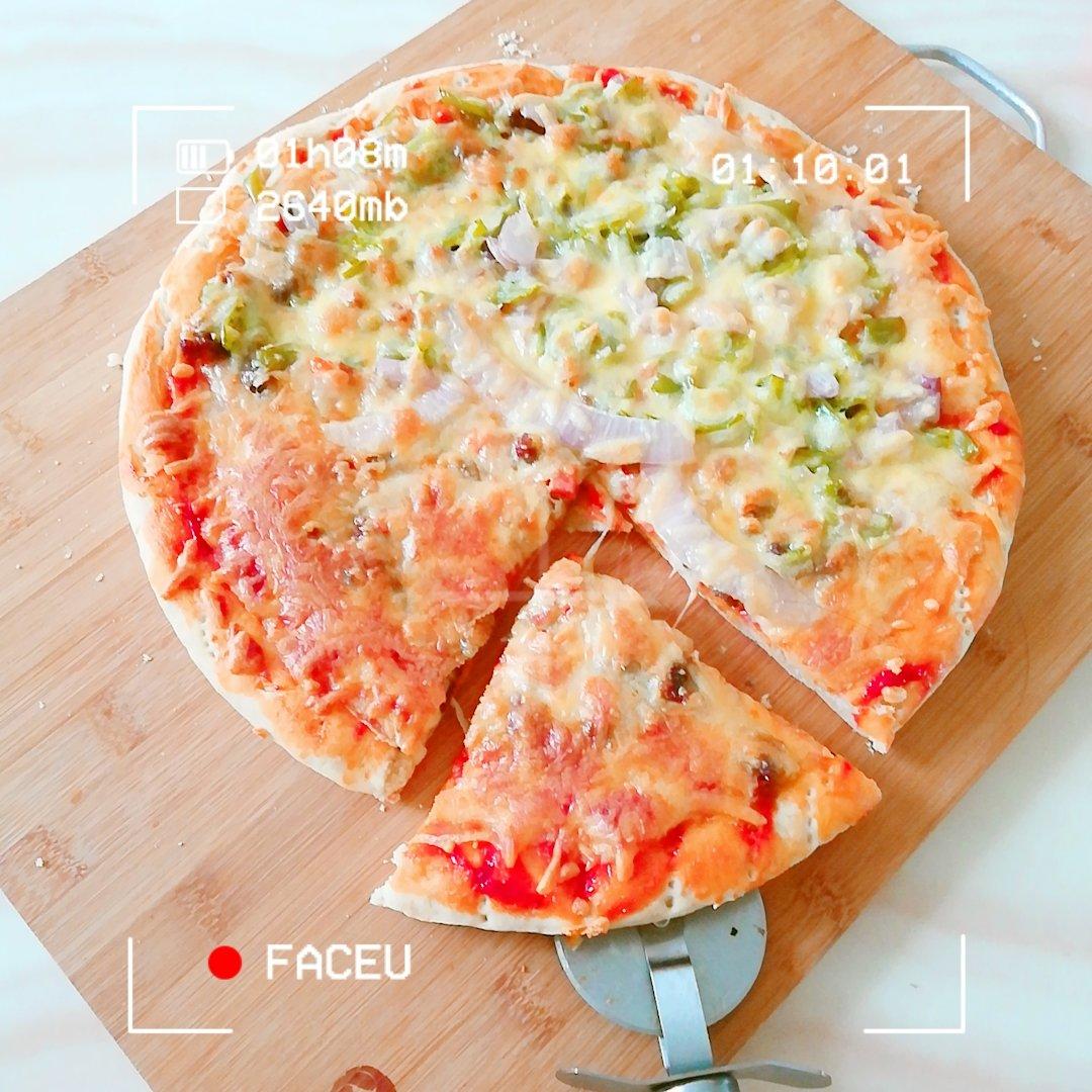 从饼皮开始，烤正宗的玛格丽特披萨