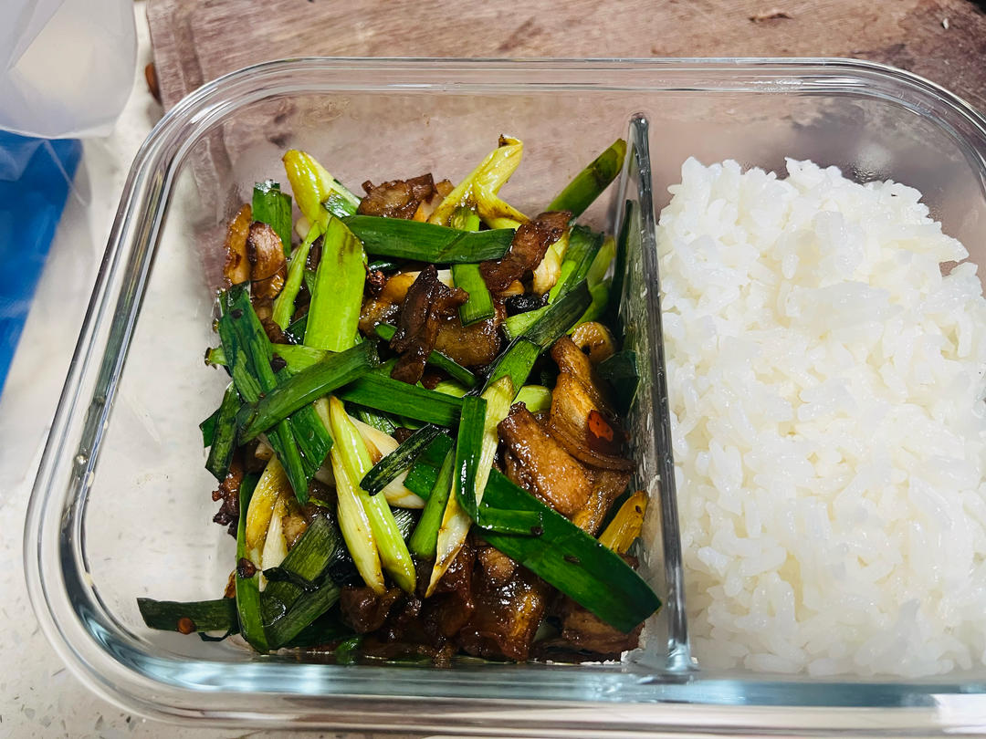 蒜苗回锅肉 川味回锅肉的做法