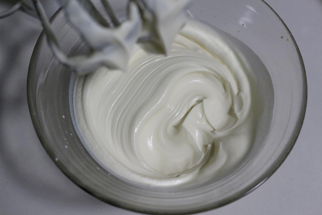 世界杯足球蛋糕的做法 步骤9