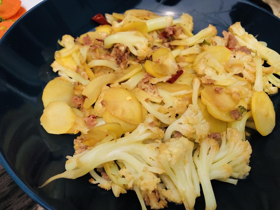 和饭店一个味道的干锅花菜