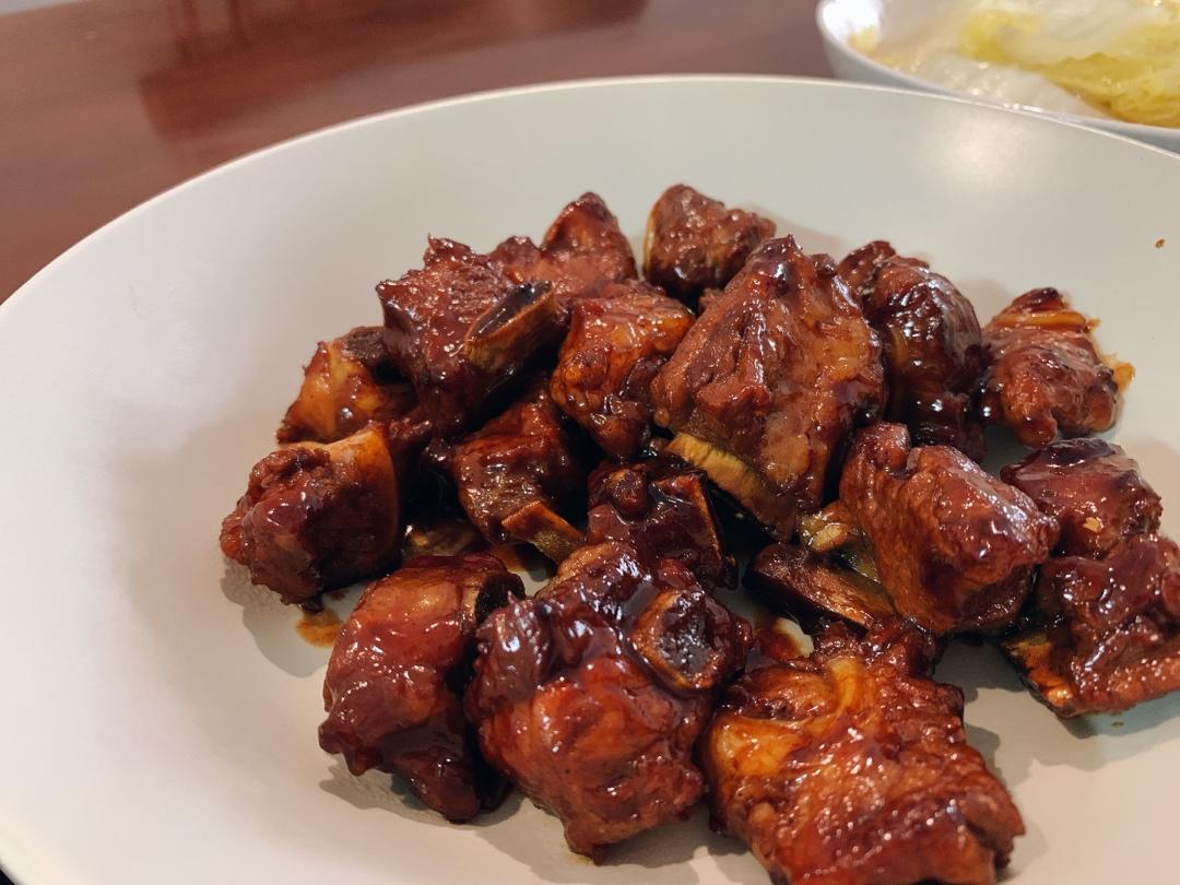 红烧排骨
