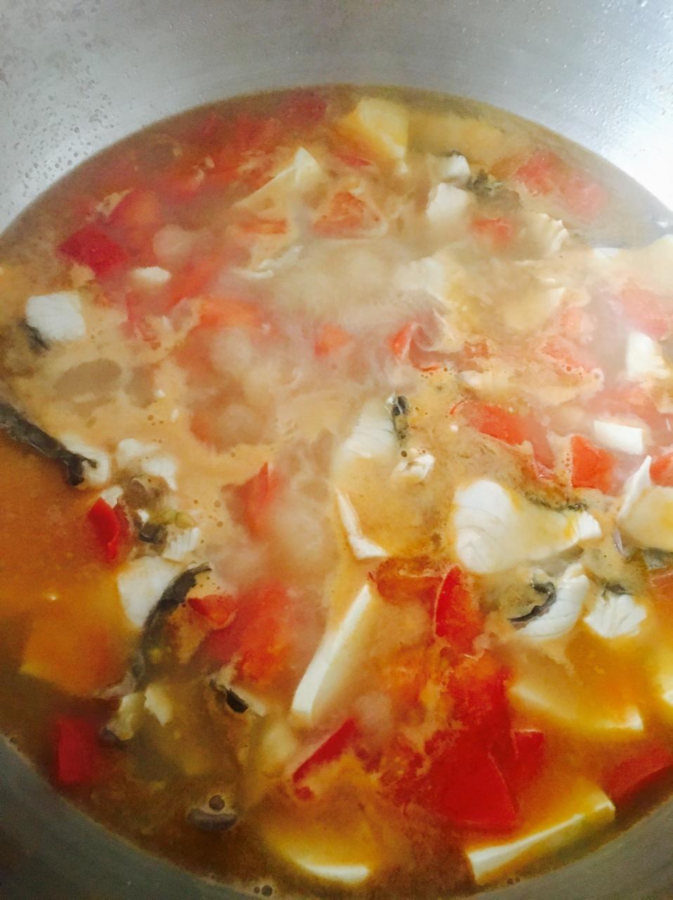 番茄豆腐鱼汤—好吃哭