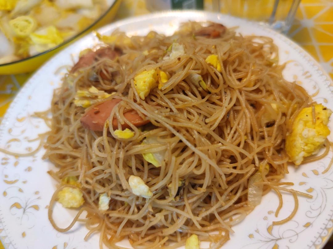 鸡蛋炒米粉，正确泡发干米粉，不碎、不坨、不粘锅、口感Q弹
