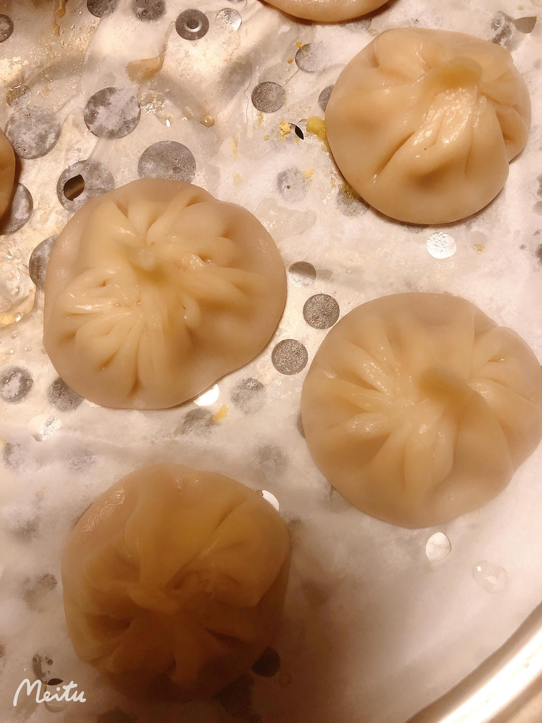 开封传统灌汤小笼包～汤汁饱满，不放皮冻更健康