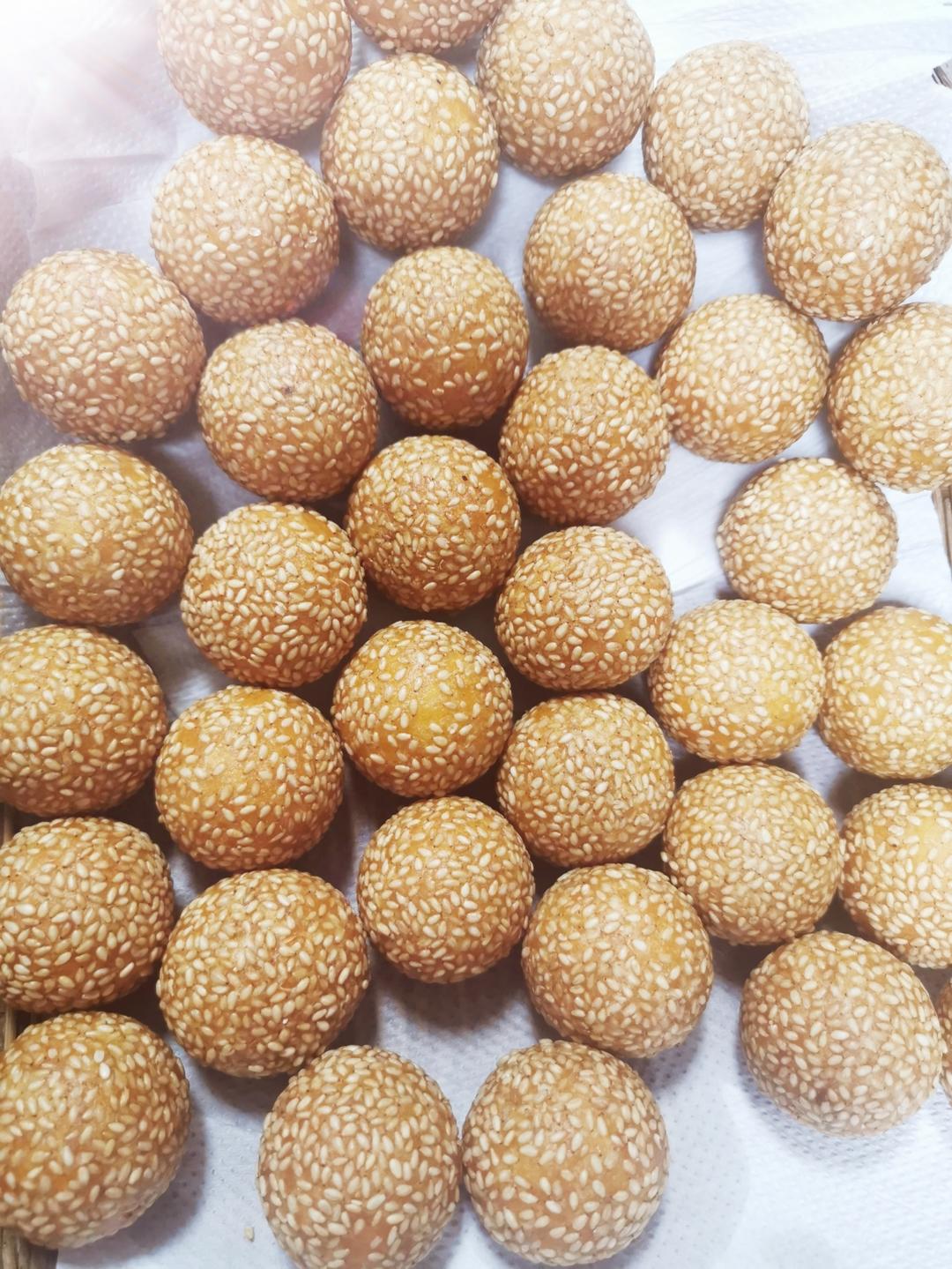 “南瓜芝麻球”聚餐必做小点心