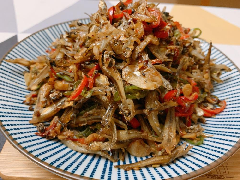 🌶️辣椒炒小鱼干🐟