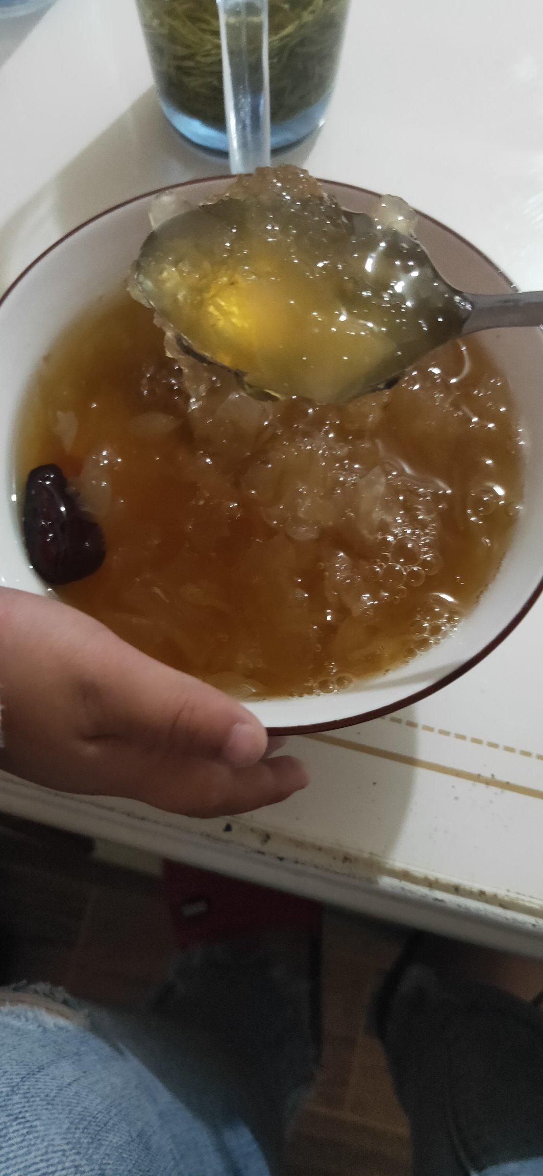 桃胶雪燕皂角米