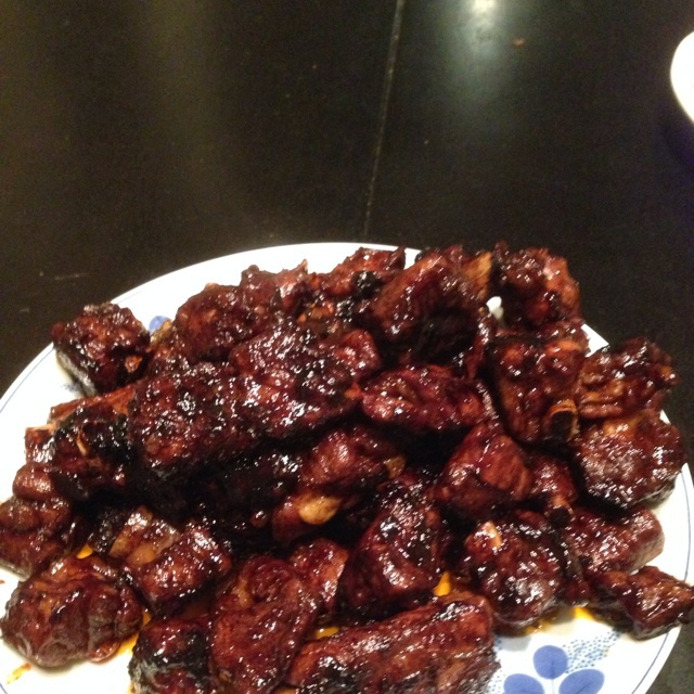 蒜蓉辣酱烧排骨