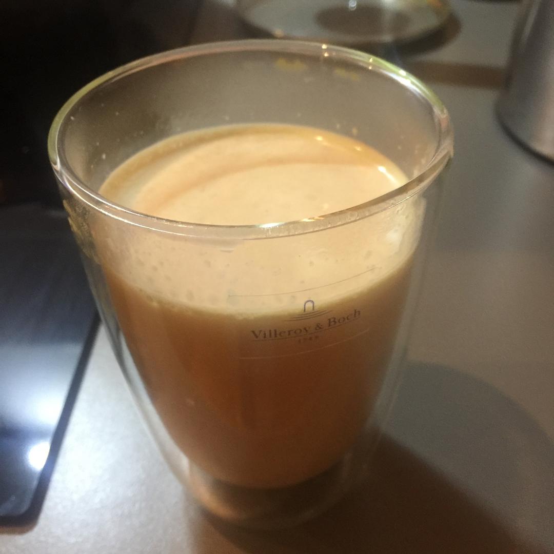 黑糖蜜黄豆粉抹茶拿铁
