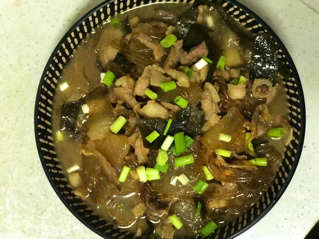 猪肉冬瓜炖粉条