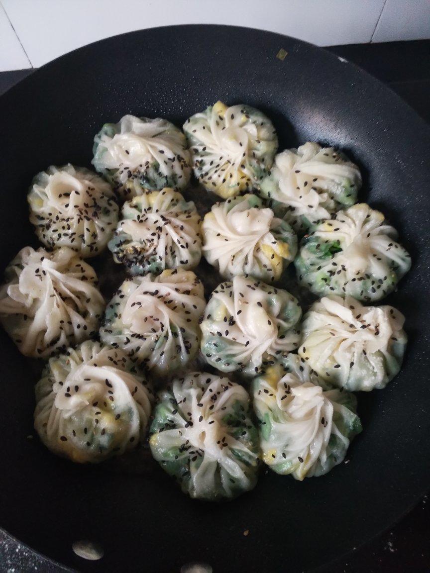小生煎包子