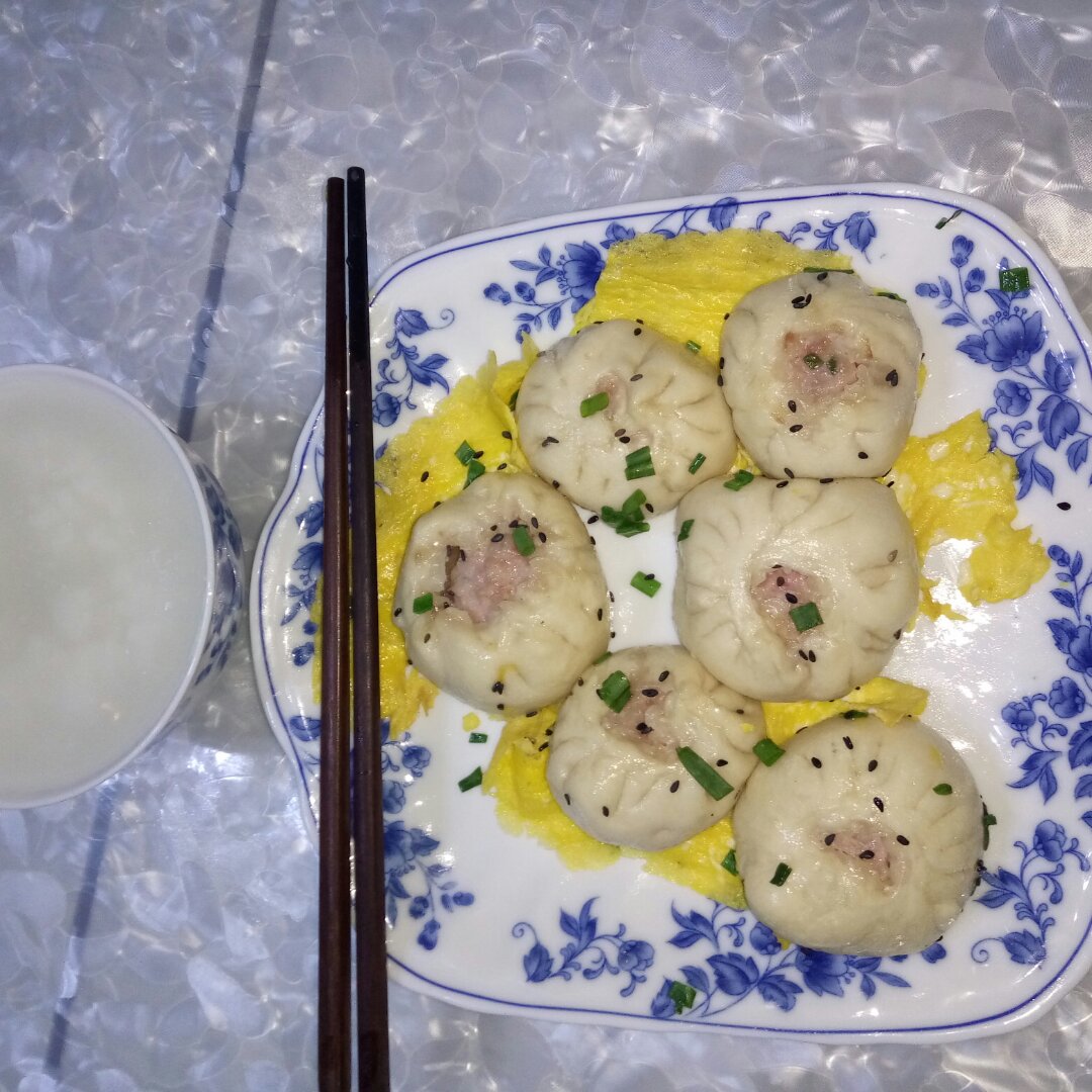 抱蛋煎饺