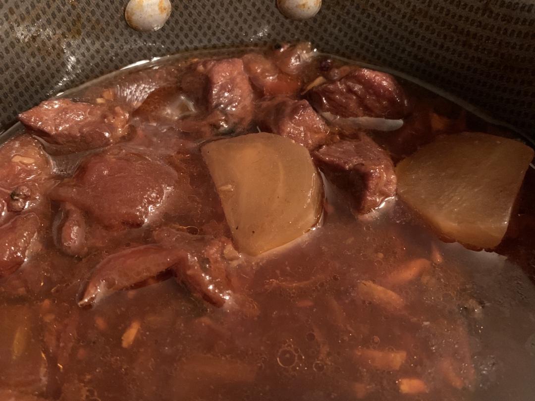 炖牛肉