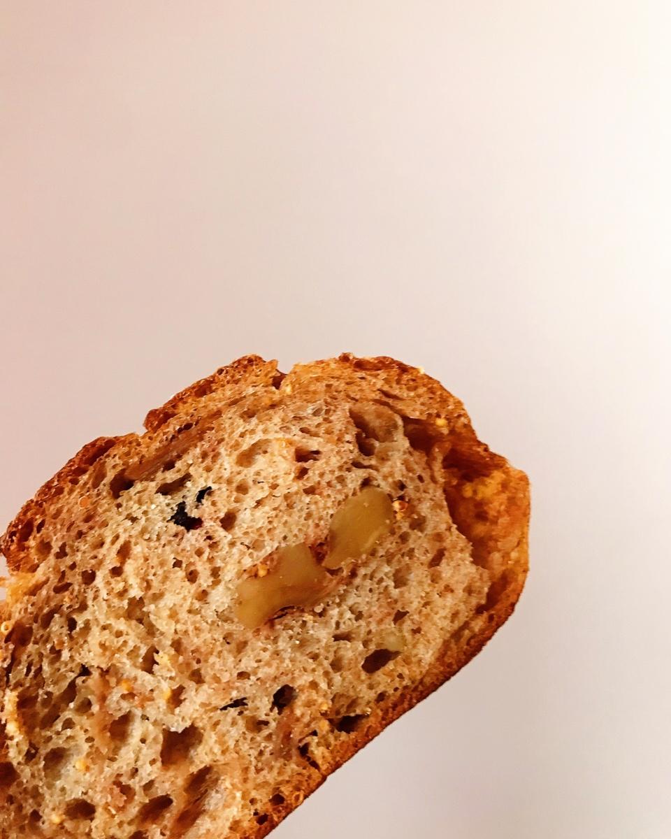 黑麦核桃红糖面包