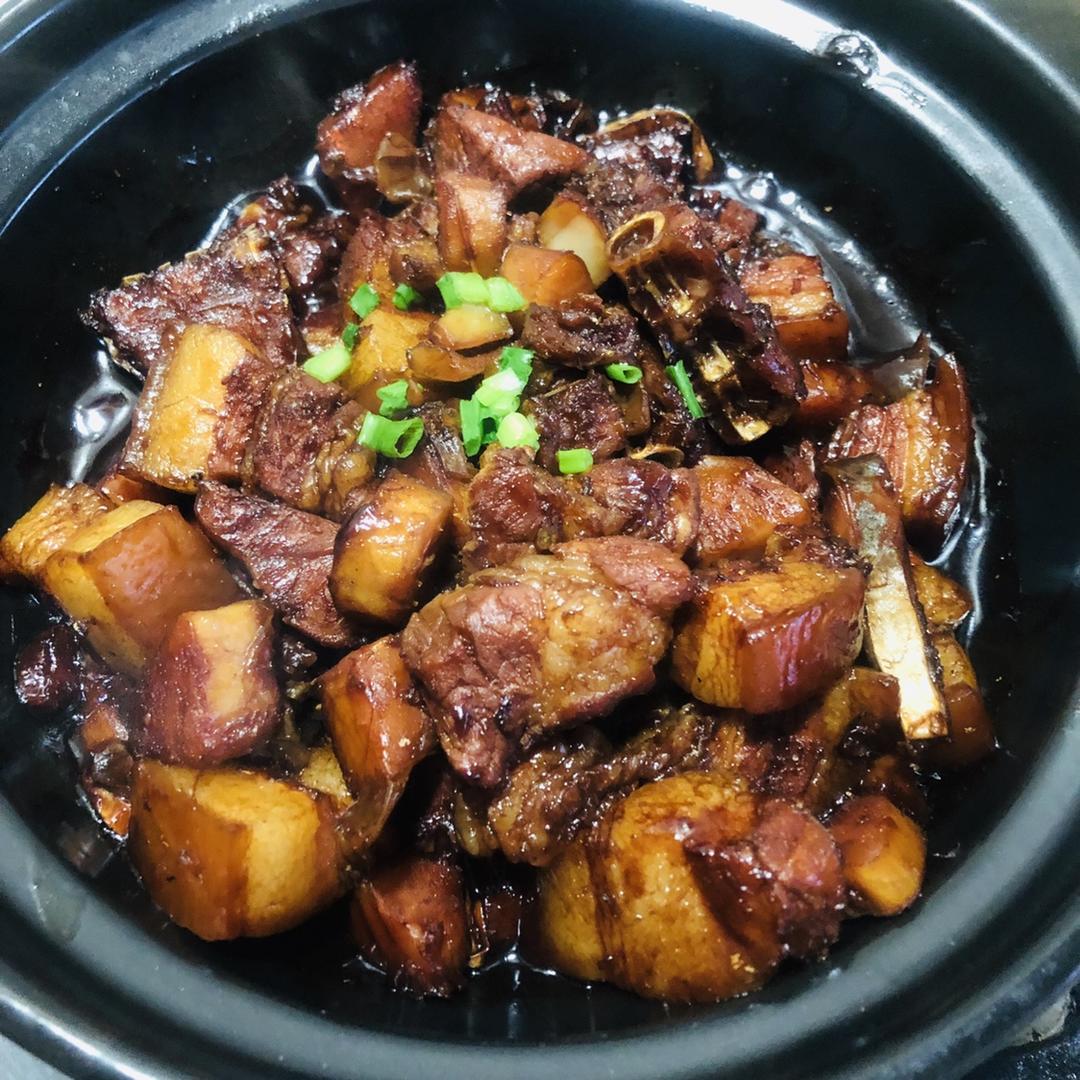 鳗鱼干烧肉