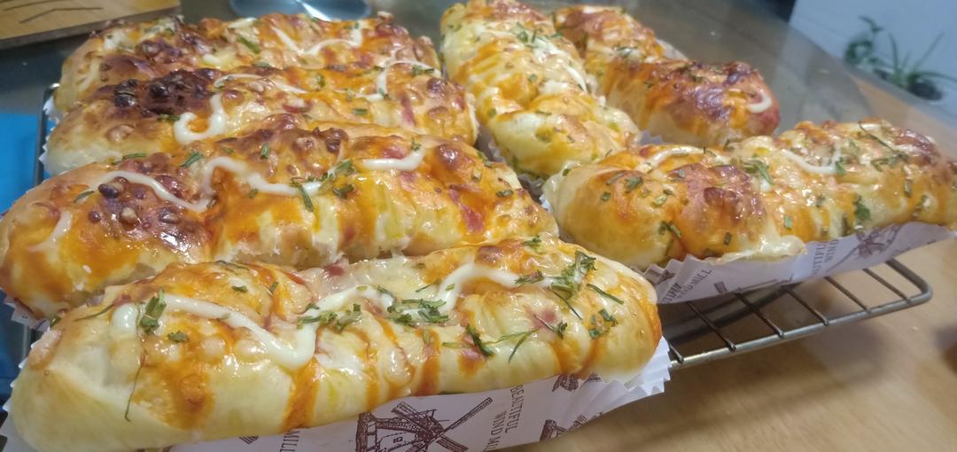 香葱肉松芝士面包（淡奶油消耗）