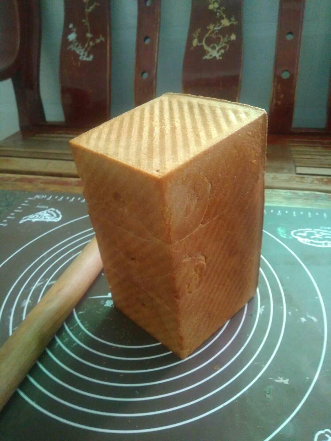 椰蓉吐司（小新厨渣）