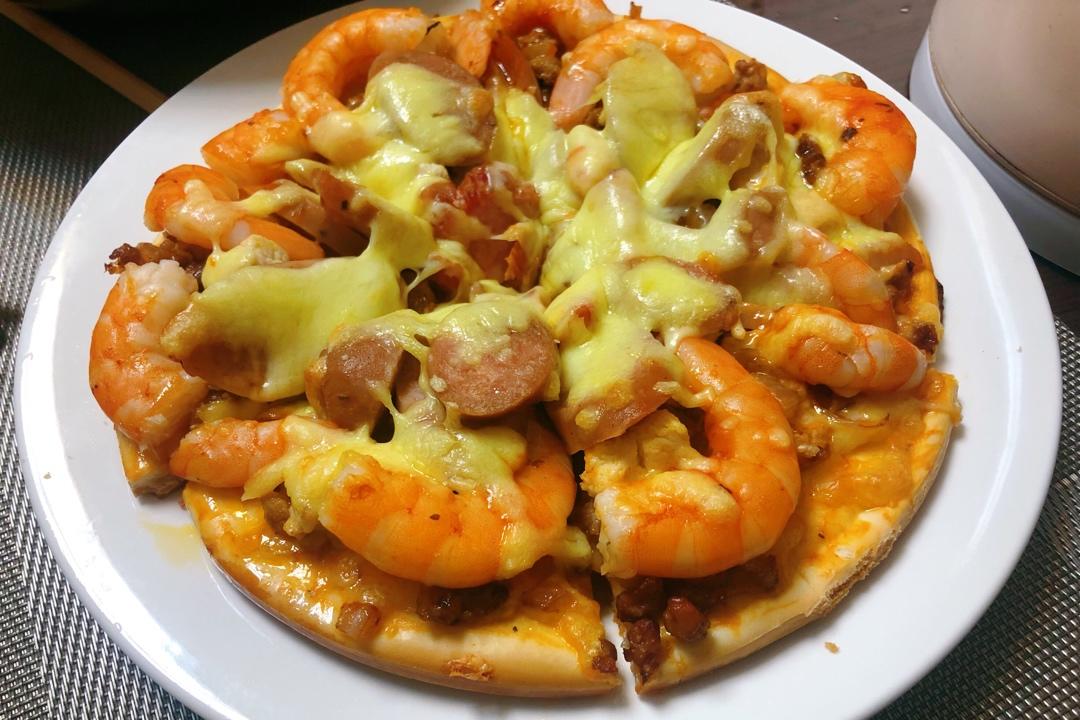 鲜虾火腿批萨