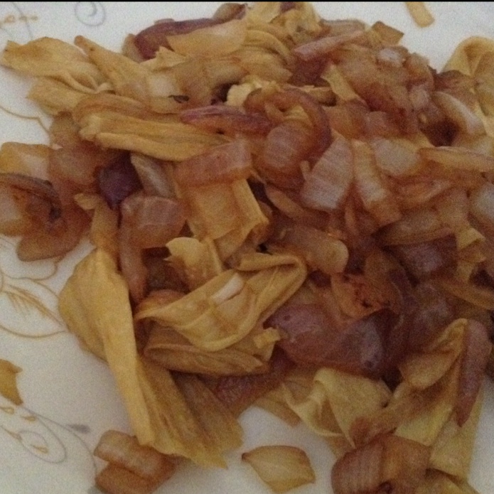 洋葱木耳炒腐竹