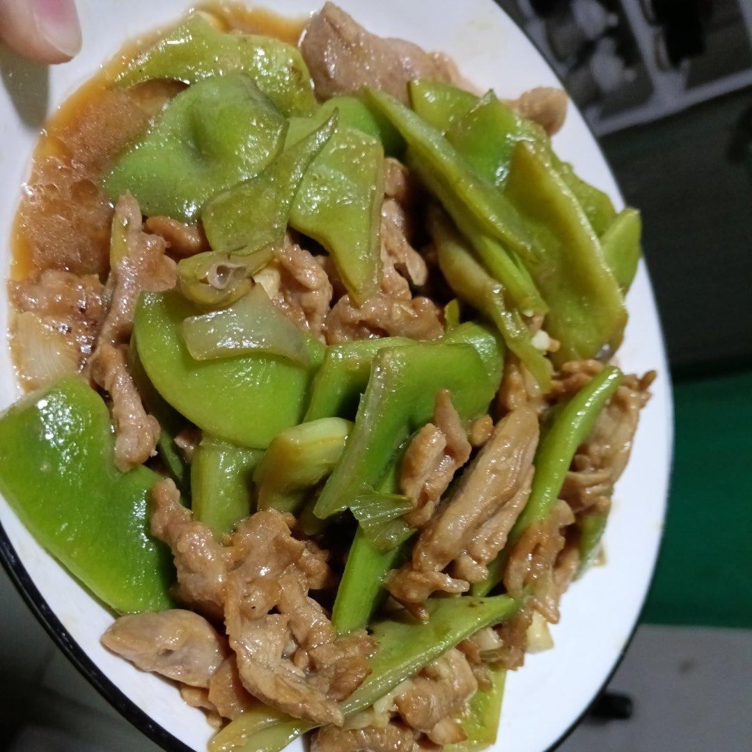 豆角炒肉